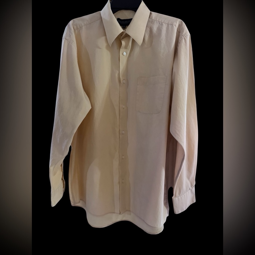 Giorgio Brutini Yellow Men's button up collared Dress Shirt w/ front pocket